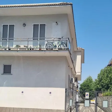 Fly & Chill Airport Apartamento Ciampino